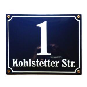 Hausnummer Hausnummernschild Emaille 20x25 cm mit Wunschstraßennamen und Nummer Straßennamen, Hausschild, Individuell anpassbare Hausnummer, Vorbohrungen Wetterfest, Türschild, Wunschtext